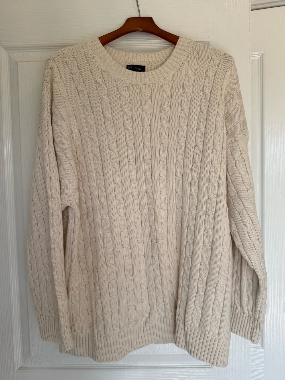 GAP Oversized Cream Cable Knit Sweater